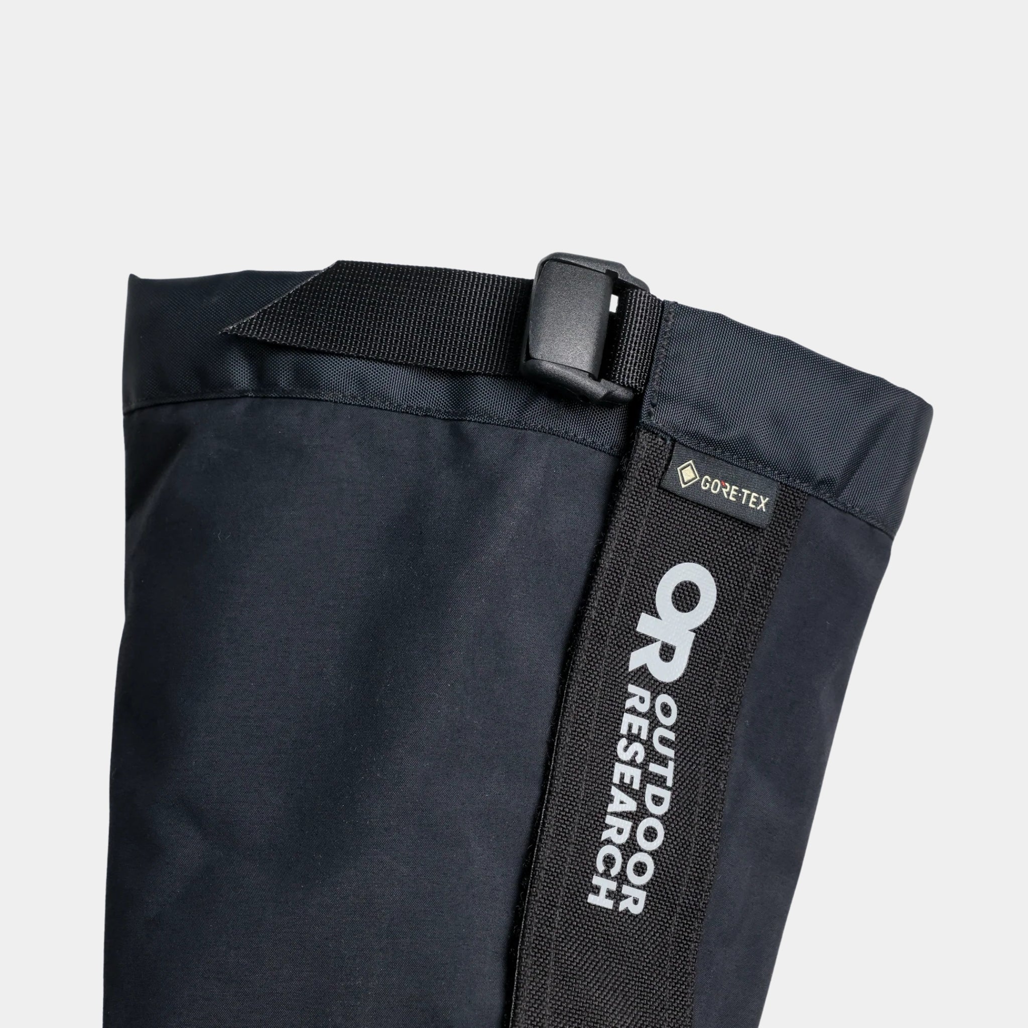 top clasp of the OR Crocodile gaiters at US Elite