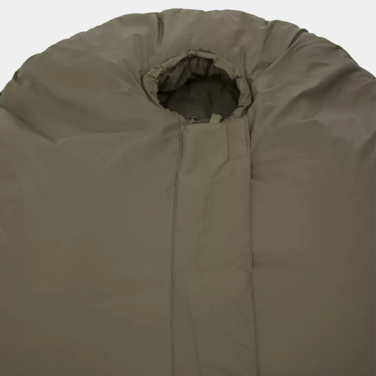 Carinthia Defence 6 Sleeping Bag with Shellproof outer shell and insulated zipper protection