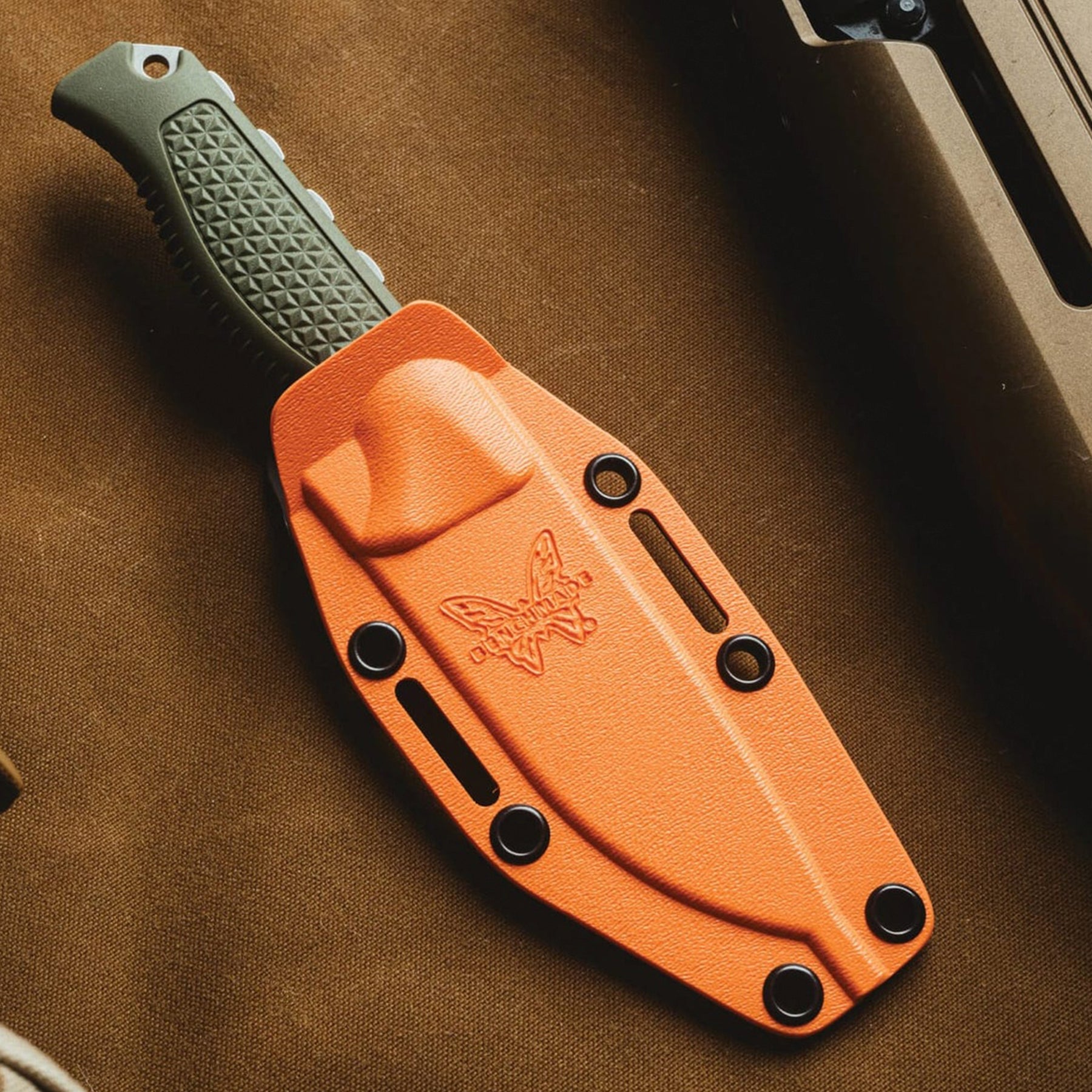 Benchmade 15600 Raghorn
