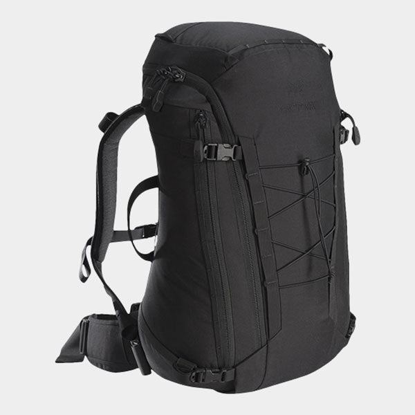 arcteryx m 30 backpacking hiking backpack Arc'teryx LEAF Assault Pack 30