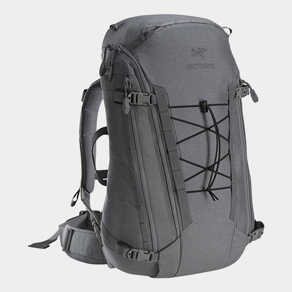 arcteryx m 30 backpacking hiking backpack Arc'teryx LEAF Assault Pack 30