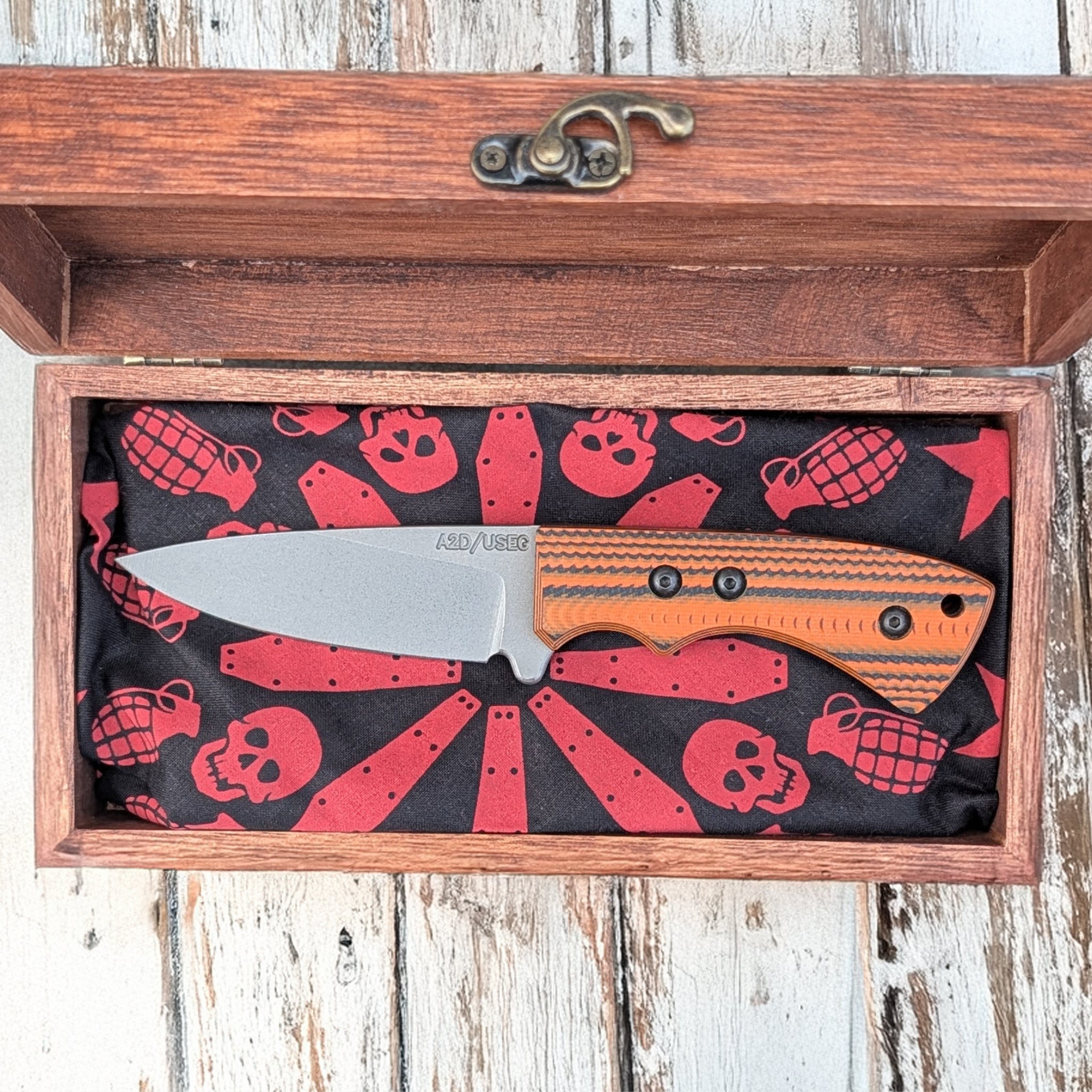 Limited Edition U.S. Elite x Attention 2 Detail Fixed Blade