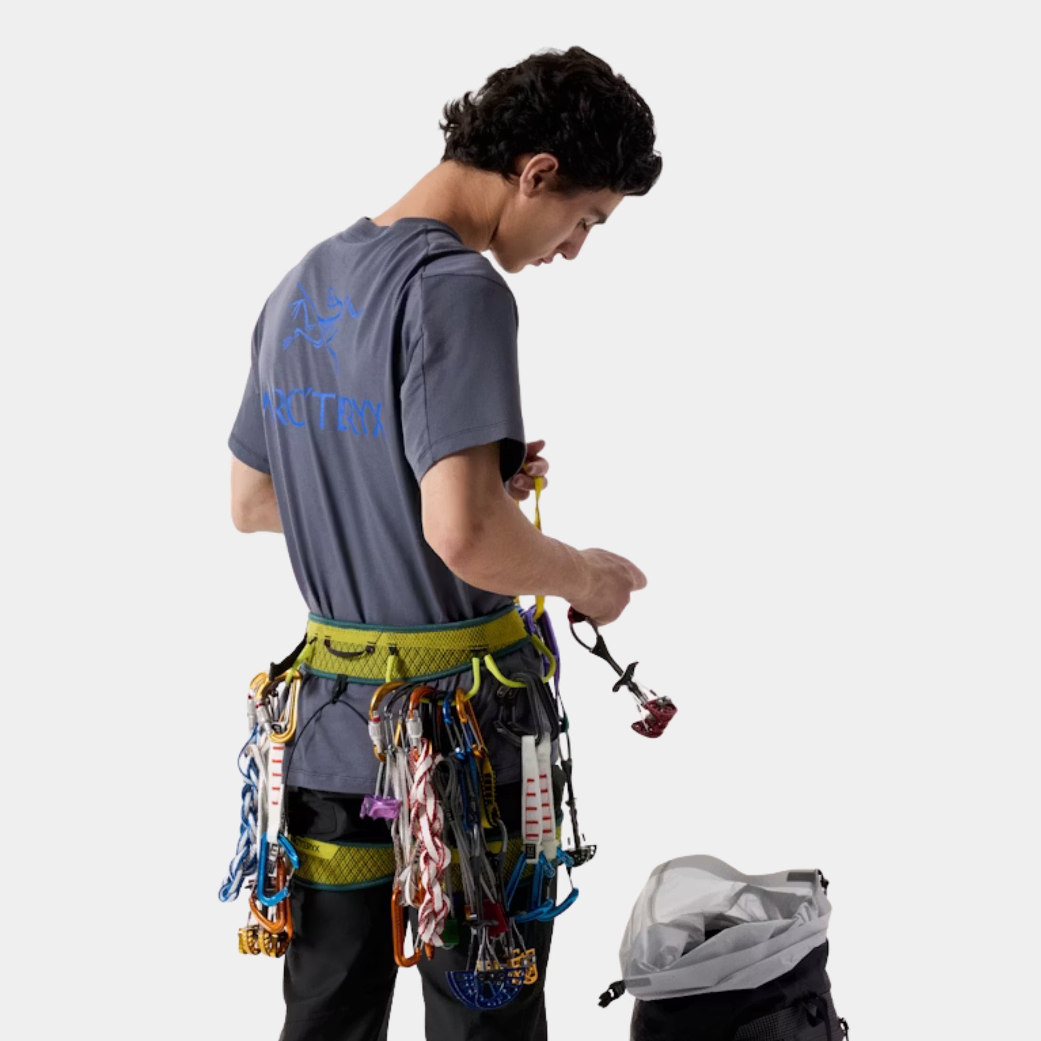 Arc'teryx Kragg SL Cotton Bird Short Sleeve Tee for climbing, hiking, training, and everyday wear